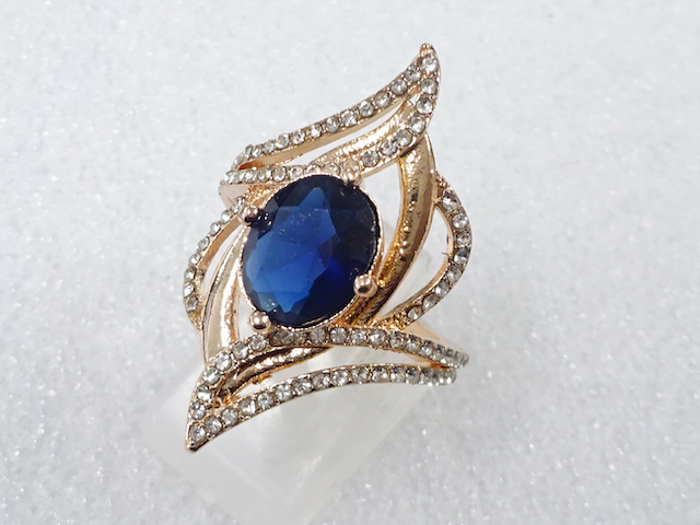 Japanese Kimono / Antique Accessories Metal